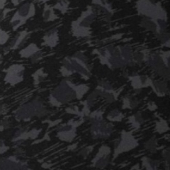 Lululemon Align Crop size 4 with a 21" inseam Wild Thing Camo Deep Coal Multi - Picture 2 of 13